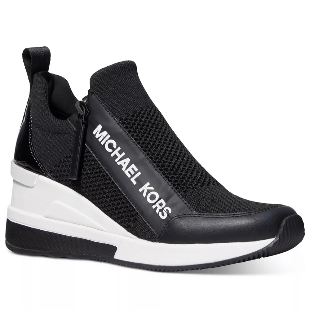 NEW MICHAEL KORKS WILLIS WEDGE TRAINER STRETCH BLACK SHOES SZ:8